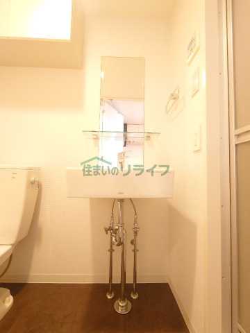 洗面設備　別部屋の参考写真です。