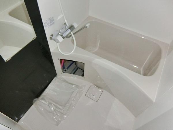バス・シャワールーム　キレイな浴室です！