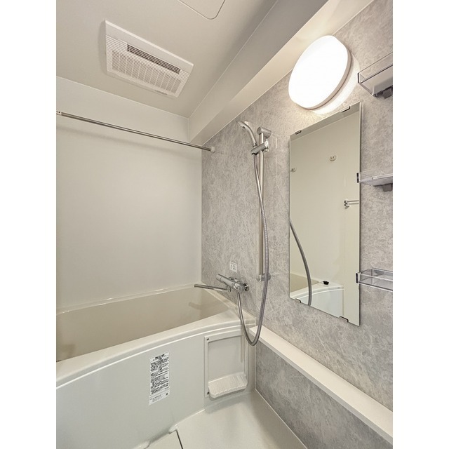 バス・シャワールーム　バス