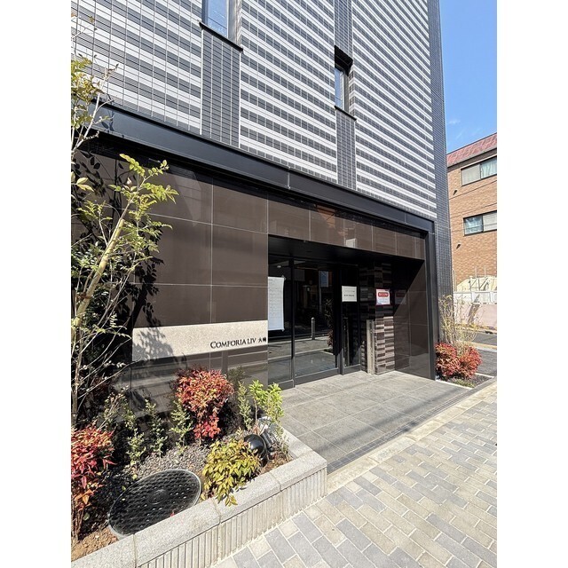 エントランス　エントランス