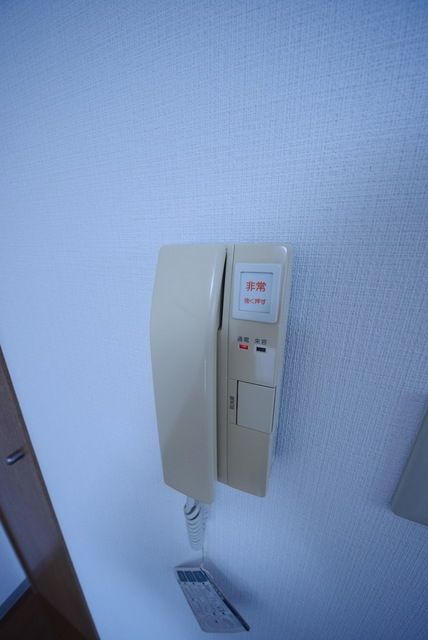 セキュリティ　同物件別部屋写真