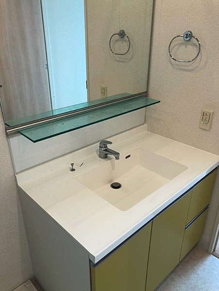 洗面設備　洗面所です