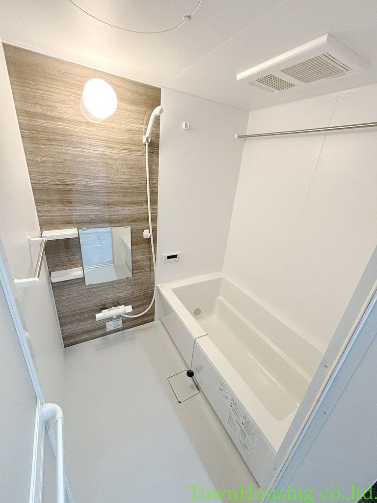 バス・シャワールーム　バス