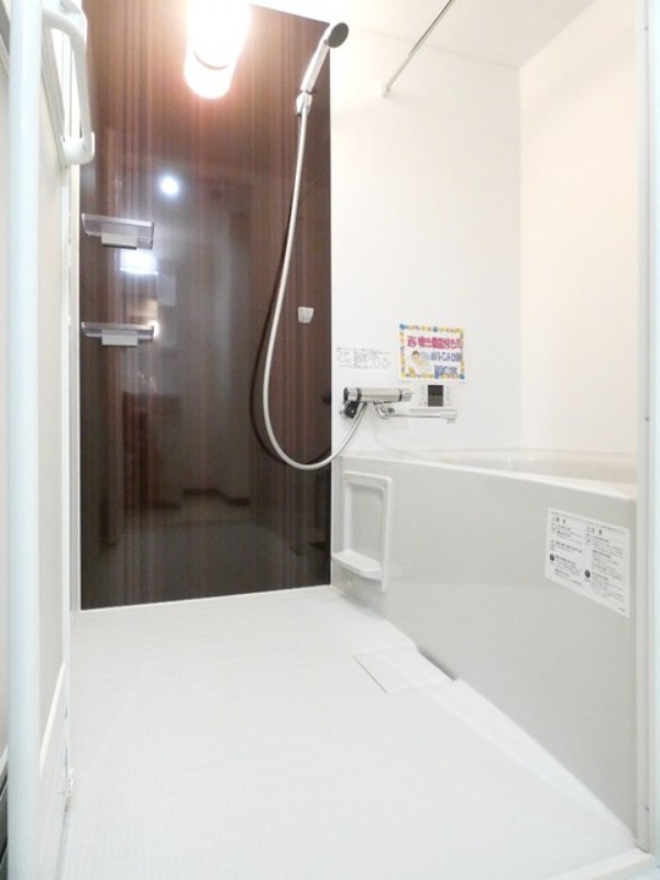 バス・シャワールーム　図面と現状に相違がある場合には現状を優先