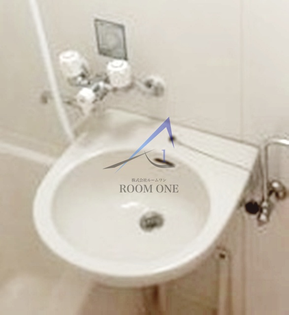 洗面設備　洗面台です。