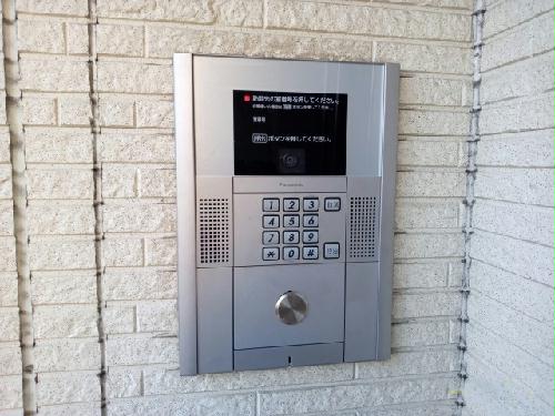 その他設備　オートロックつき