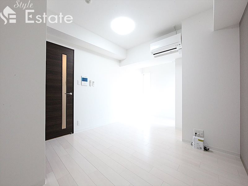 居室・リビング　内装