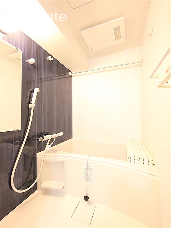 バス・シャワールーム　バスルーム