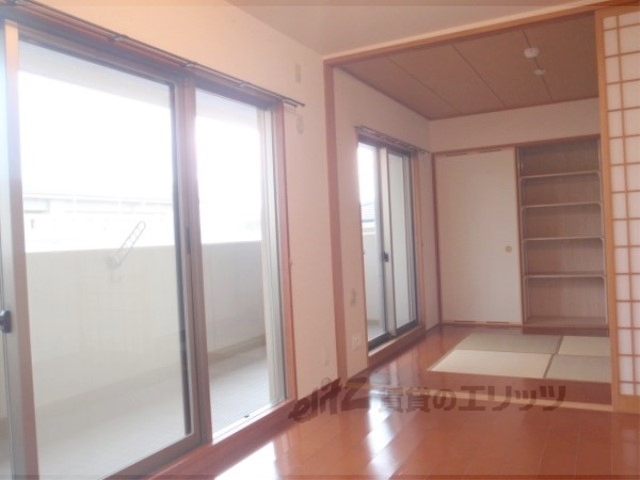 居室・リビング　リビング