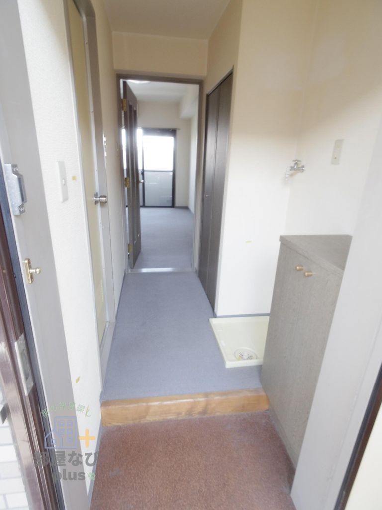 玄関　※他号室写真です