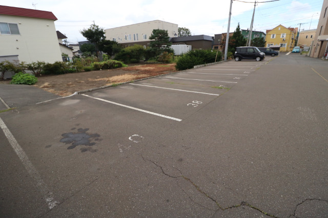 駐車場　専用駐車場スペース♪