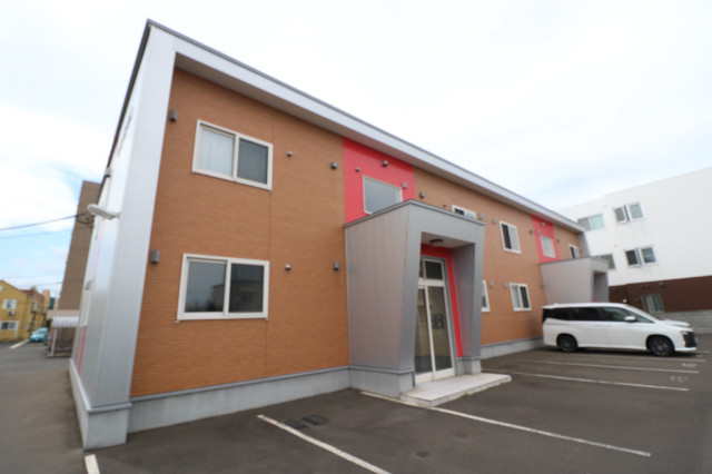 建物外観　綺麗な外観です♪