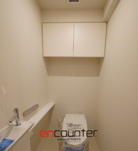トイレ　※同マンション別室参考写真