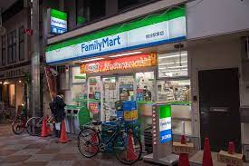 コンビニ　ファミリーマート 小浦桃谷駅東店（コンビニ）まで322m