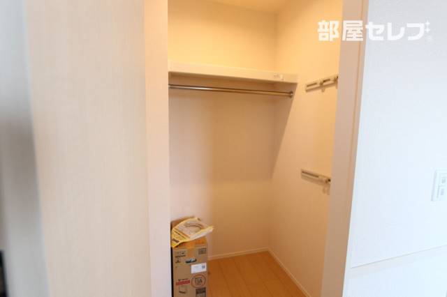 収納　１０１号室写真