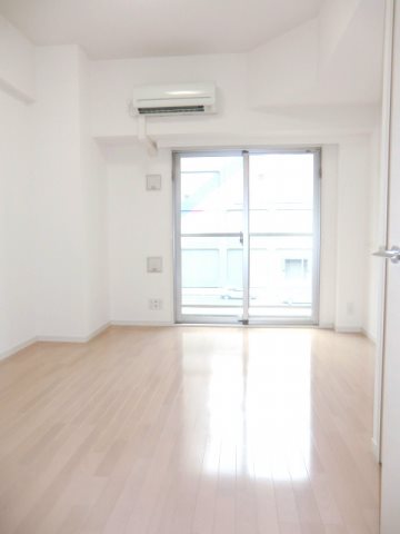 居室・リビング　別部屋参考写真