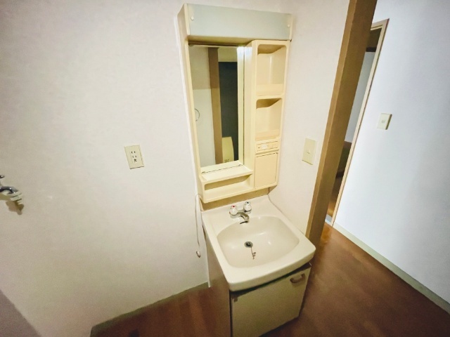 洗面設備　※別部屋参照