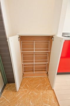 玄関　便利なカウンター型シューズボックス♪