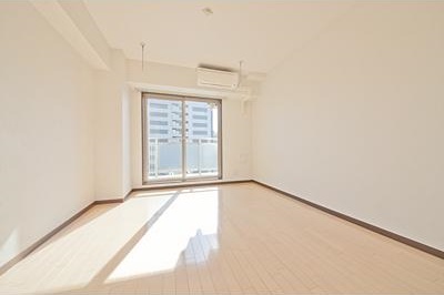 居室・リビング　開放感のあるゆったりとしたお部屋です♪