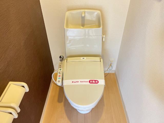 トイレ　シャワー付トイレ