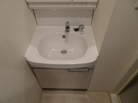 洗面設備　反転タイプのお部屋写真（イメージ）