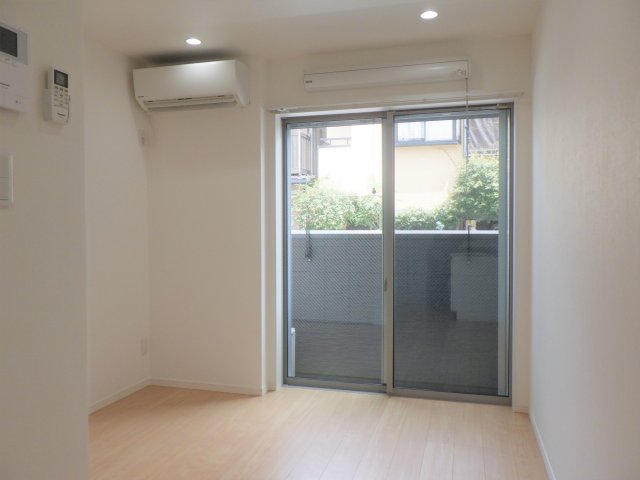 居室・リビング　別部屋の参考写真になります
