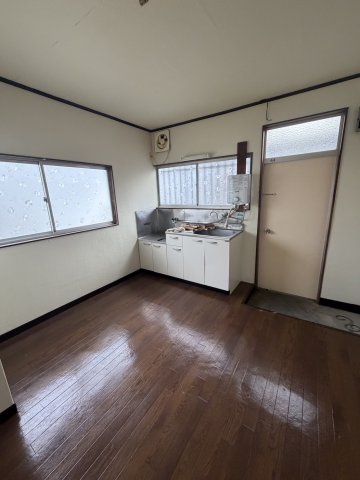 キッチン　キッチン・4.0帖　※室内写真は別号室のものを使用しています