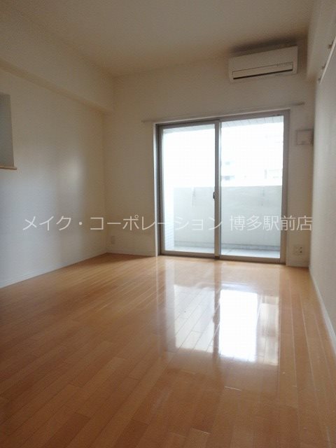 その他部屋・スペース　出窓無し