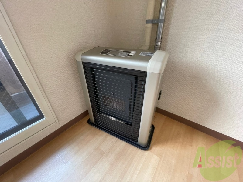 その他設備　灯油暖房です。札幌の寒い冬もこれで大丈夫！