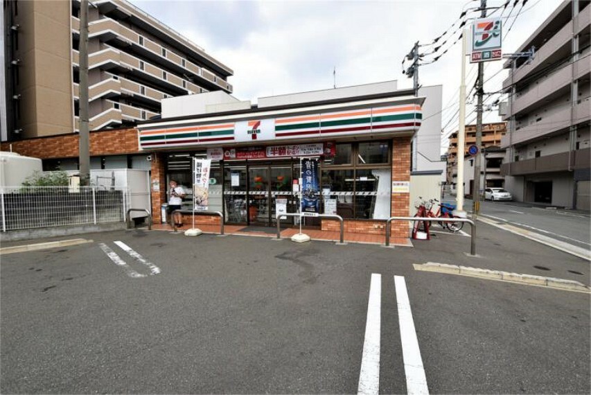 コンビニ　セブンイレブン那の川1丁目店（コンビニ）まで215m