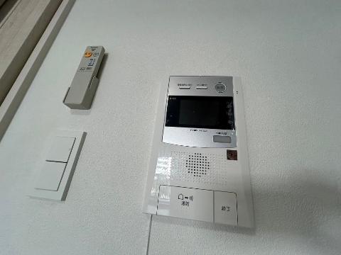 セキュリティ　カメラ付インターホン