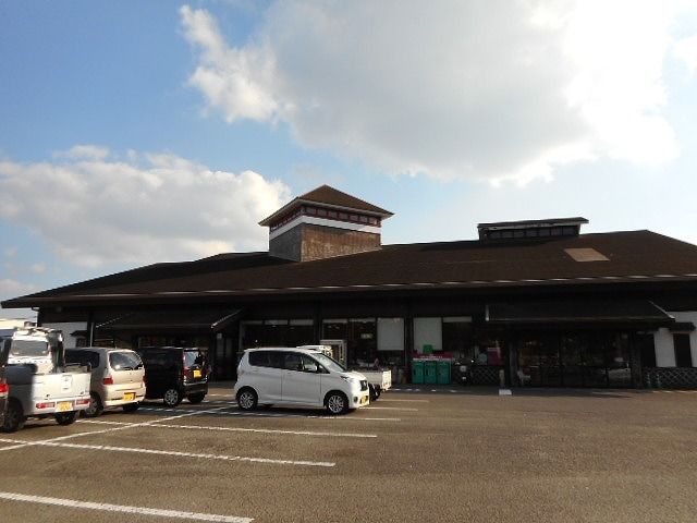 スーパー　マックスバリュ綾店（スーパー）まで450m