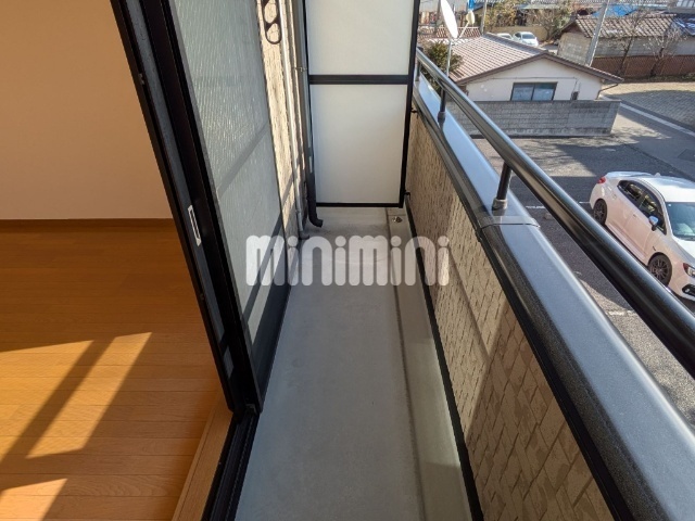 バルコニー　※２０２号室の参考写真です。