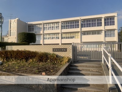 小学校　菊陽町立菊陽北小学校（小学校）まで1056m