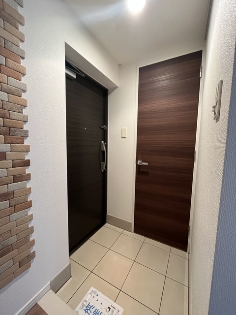 玄関　別部屋参考写真です