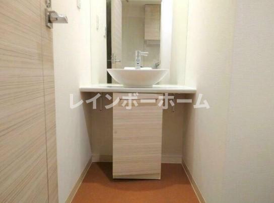 洗面設備　忙しい朝には欠かせない洗面所です