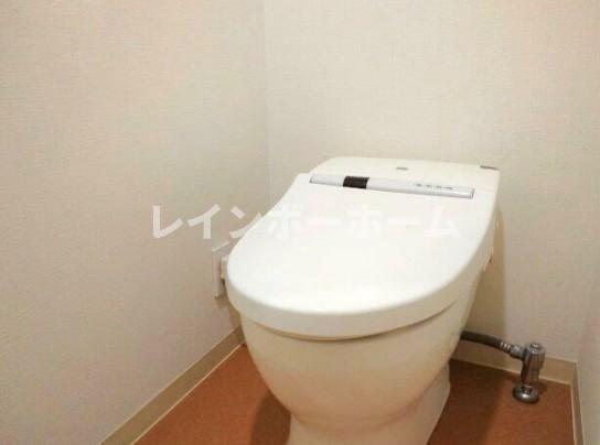 トイレ　シンプルで使いやすいトイレです