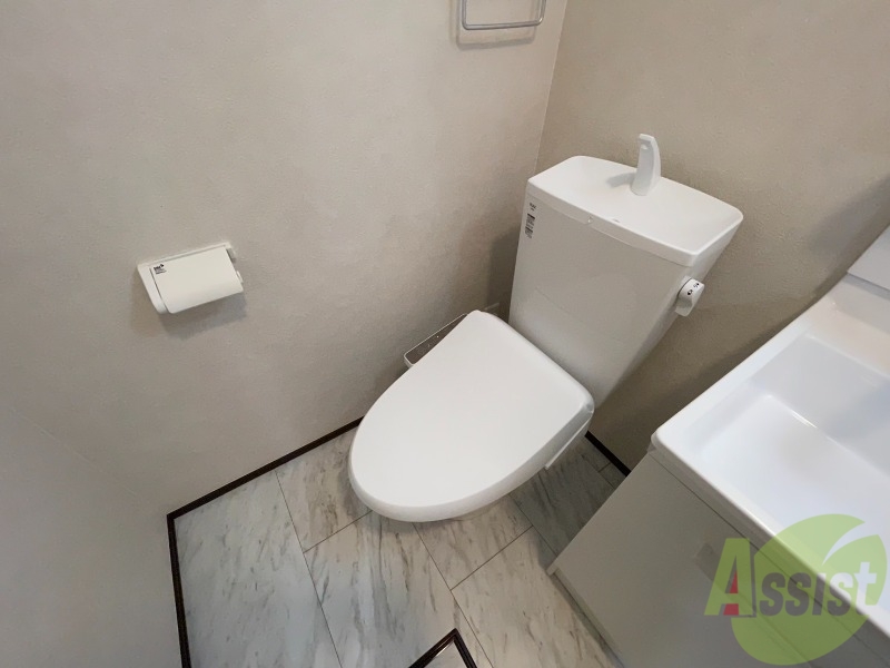 トイレ　トイレはウォシュレット機能付き。シャワートイレは日本の宝。