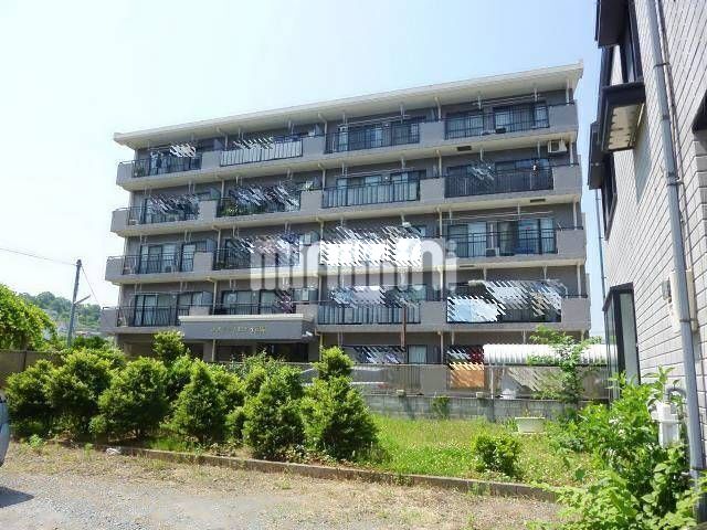 建物外観　住環境良好です。