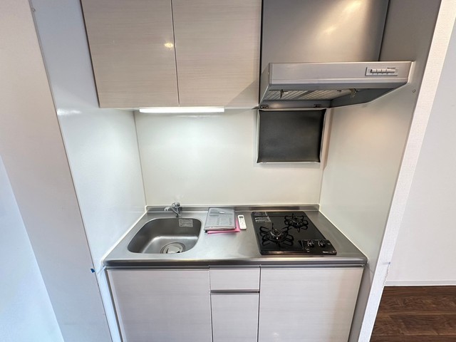 キッチン　※他部屋の写真です。現況優先。