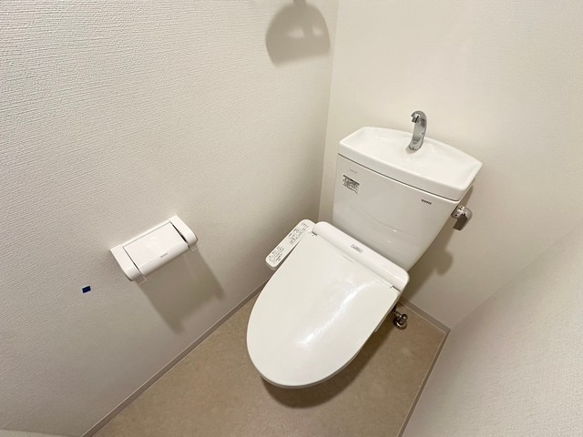 トイレ　※他部屋の写真です。現況優先。