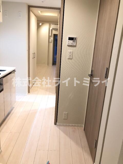 玄関　?