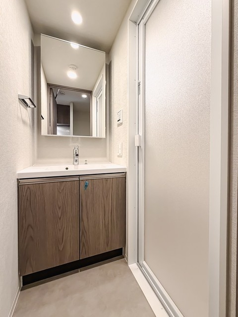 洗面設備　※写真は同タイプ住戸です。