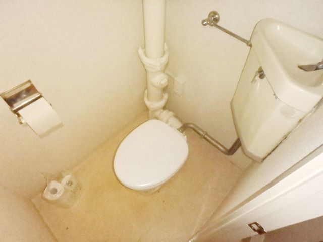 トイレ　★トイレスペースクリーニング中！★