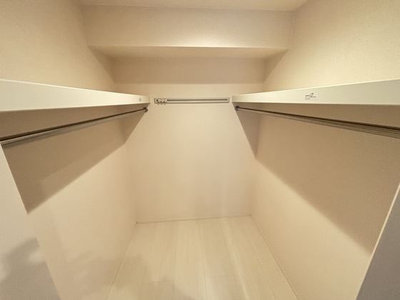 収納　※別部屋の写真です
