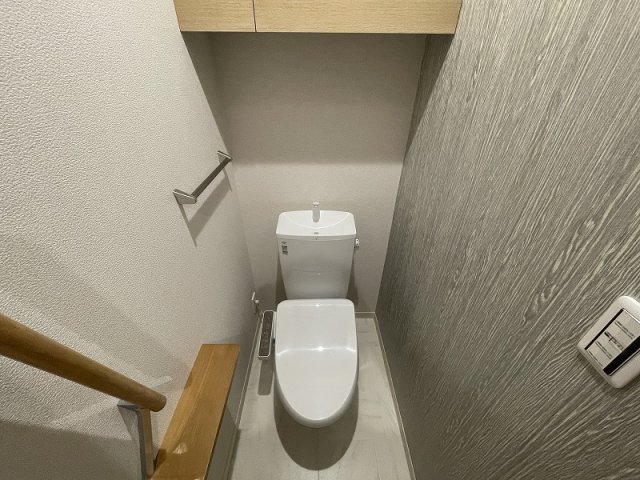 トイレ　バス・トイレ別！