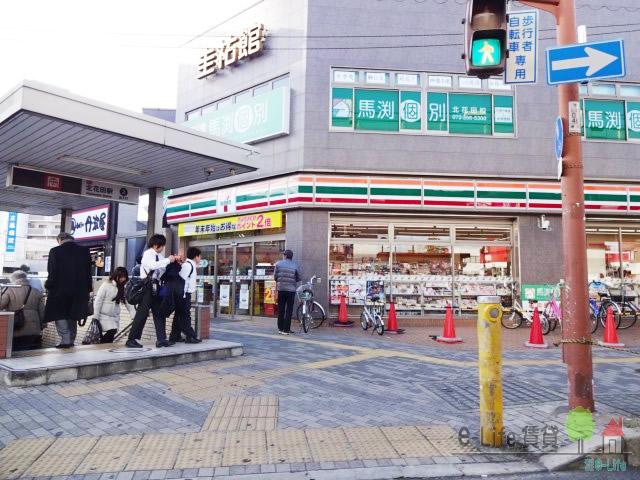 コンビニ　セブンイレブン 堺北花田店（コンビニ）まで403m