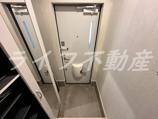 玄関　明るい玄関です