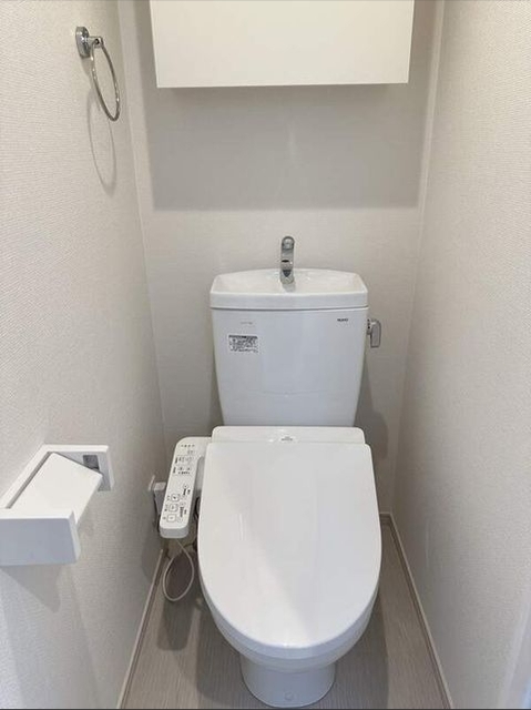 トイレ　別部屋同施工参考写真