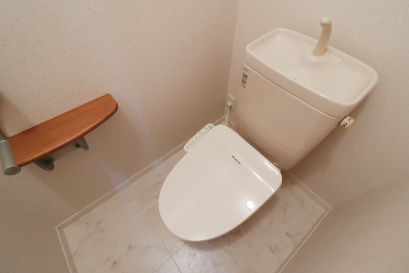 トイレ　図面と現状に相違がある場合には現状を優先